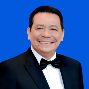 Prof. Dr. Otto Hasibuan, S.H., M.M.