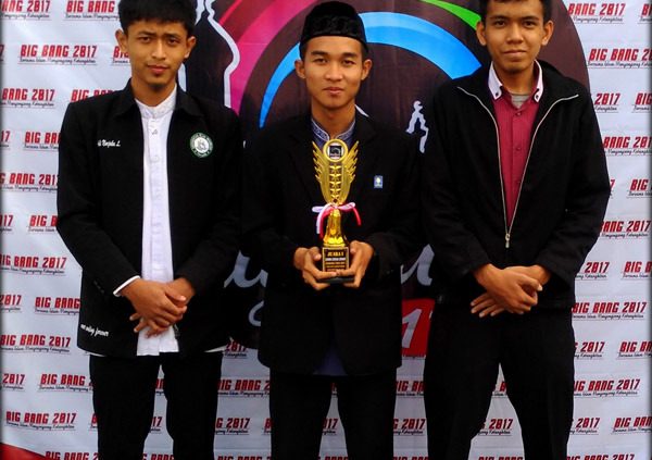 Juara 1 Cerdas Cermat Big Bang CMIA FK UII 2017. (Samsul/SAS)