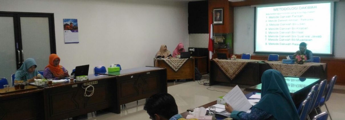 Pelatihan Public Speaking dan Da’wah Islamiyah Tendik FIAI.