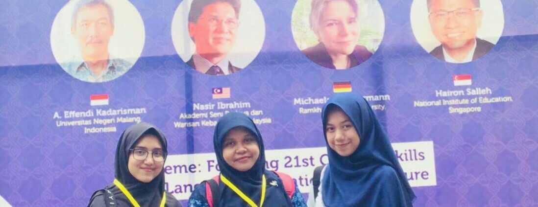 Kolaborasi Dosen dan Mahasiswa FIAI UII di Forum Internasional