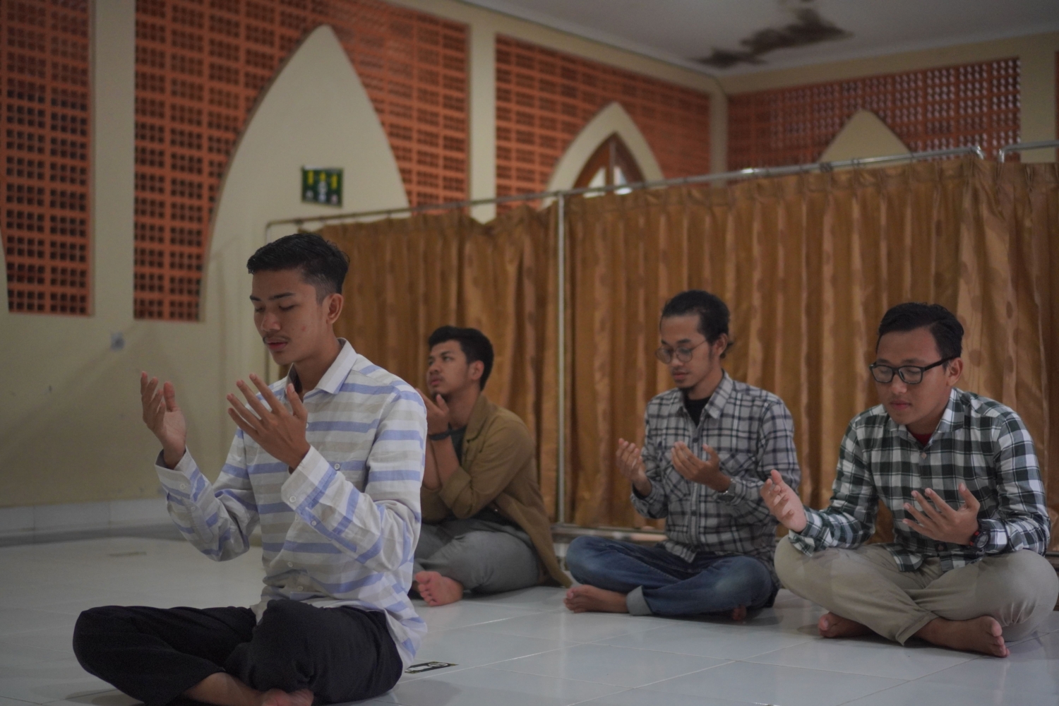 Makna Hijrah - Fakultas Ilmu Agama Islam UII Yogyakarta