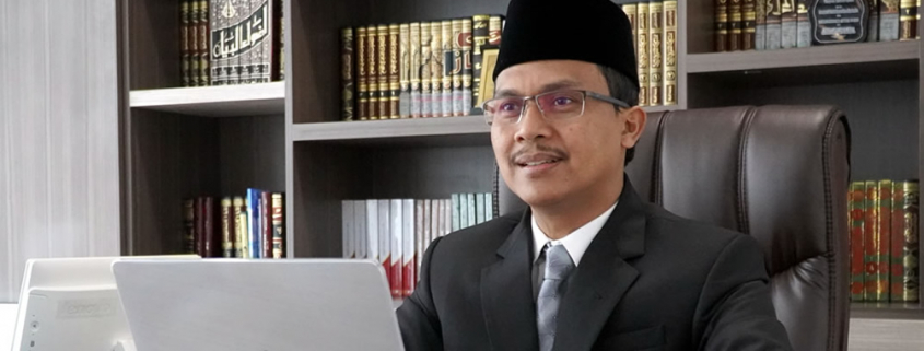 Dr. Nur Kholis, SEI., M.Sh.Ec Dosen FIAI UII