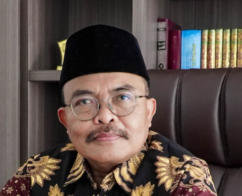 Dr. Asmuni, MA. Dekan Fakultas Ilmu Agama Islam UII (foto: IPK)