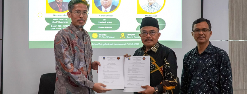 Assoc. Prof. Dr. Khalif Muammar A. Harris narasumber di FIAI UII (foto: IPK)